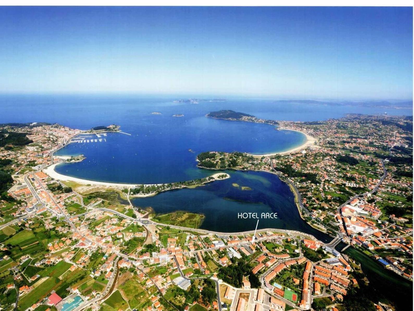 Hotel Arce Baiona Esterno foto